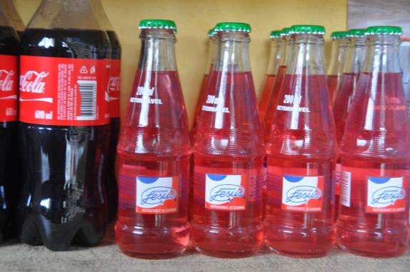 Guaraná Jesus, comprado pela Coca-cola, mas ainda típico do Maranhão, em São Luís - MA